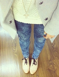 Moda Spodnie Jeansy - 2591848
