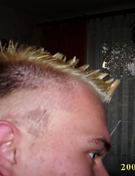 Fryzury Średnie Alternatywne Punk Rock - 62054