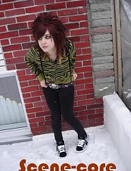 Fryzury Średnie Alternatywne EMO - 26648