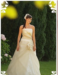 Moda Ślub Suknie ślubne - 447481
