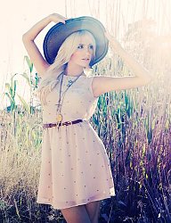Moda Sukienki - 1159995