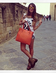 Moda Inne Moda uliczna - 1855260