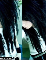 Fryzury Średnie Alternatywne EMO - 107994