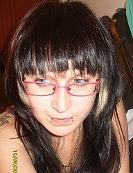 Fryzury Średnie Alternatywne EMO - 309123