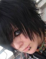 Fryzury Średnie Alternatywne EMO - 49328