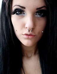 Modyfikacje ciała - 956809