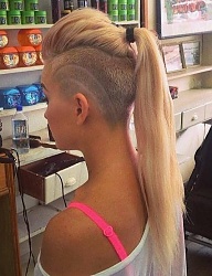 Fryzury Długie Alternatywne Punk Rock Blond - 3154791