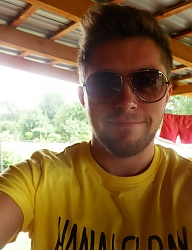 Fryzury Męskie Średnie Na co dzień - 2815547