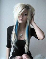 Fryzury Długie Alternatywne EMO Blond - 1095256