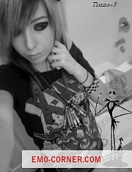 Fryzury Średnie Alternatywne EMO - 308499