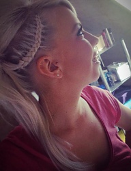 Fryzury Średnie Na co dzień Proste Upięcie Blond - 2343776