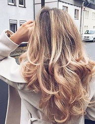 Fryzury Długie Na co dzień Kręcone Rozpuszczone Blond - 3102221