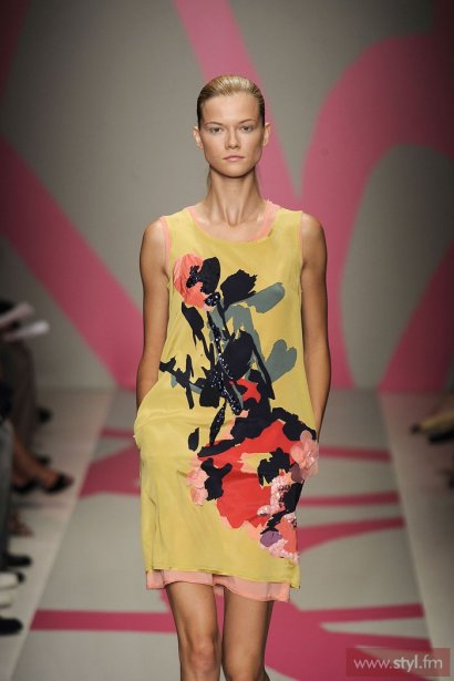 DKNY