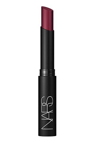 NARS – Na wiosnę François Nars złożył hołd jednemu z chilijskich miast z odcieniem NARS Pure Matte Lipstick w kolorze Valparaíso, głęboko jagodowy odcień jest idealny na zaostrzenie delikatnego pastelowego looku. 
