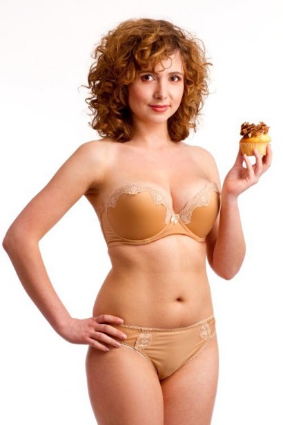 Ewa Michalak, model: Strapless Toffi