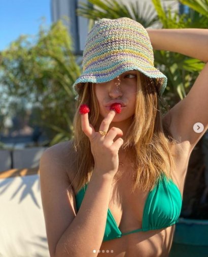 Pochwaliła się zdjęciami w mocno wyciętym bikini i...