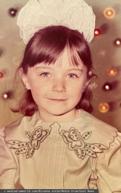 Do czasu, gdy skończyła 17 lat, nie przepadała za długimi włosami. Wszystko zmieniło się w dniu urodzin. Zapragnęła mieć długie włosy i...