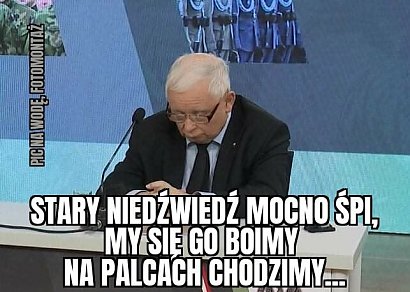 Zobacz memy na temat śpiącego Jarosława Kaczyńskiego!