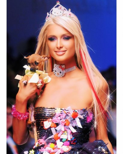 Paris Hilton zaskakuje stylizacją! Zobacz, jak wygląda obdarta z piór, cekinów i różu!