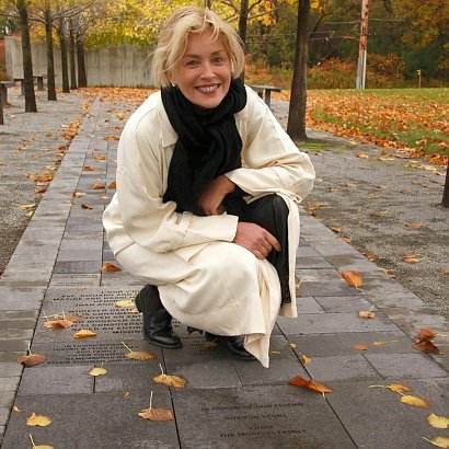 Sharon Stone kończy dziś 65 lat.
