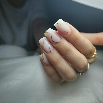 Najpiękniejsze mleczne paznokcie - oto najlepsze stylizacje!
