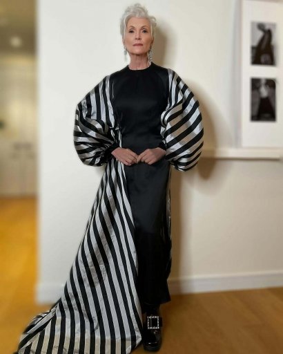 Maye Musk zachwyca urodą