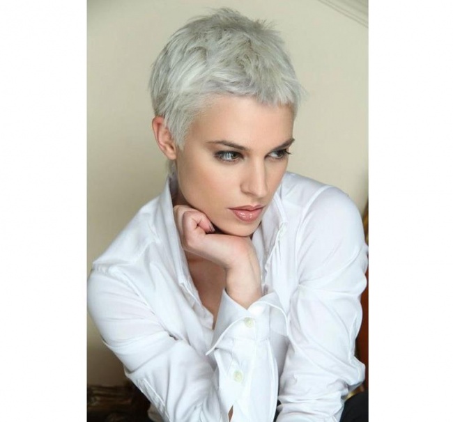 Short Pixie Hairstyles